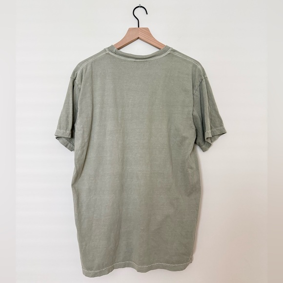 Make Heaven Crowded NWOT Comfort Colors Tee in Gray Sage Size Large - Picture 2 of 6
